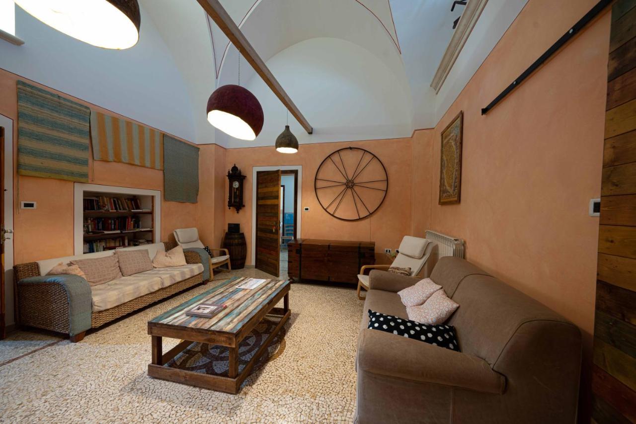 غاليانو دل كابو B&B Palazzo La Traja المظهر الخارجي الصورة