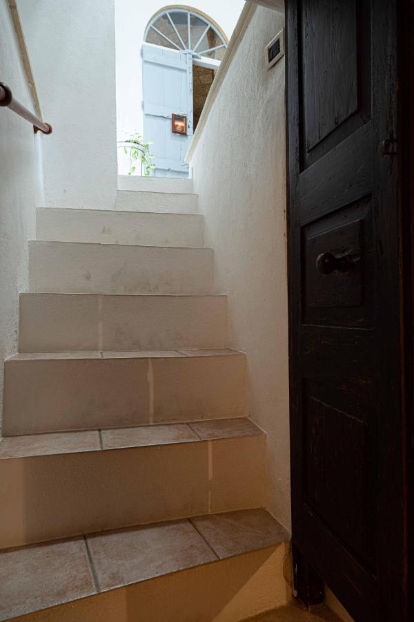 غاليانو دل كابو B&B Palazzo La Traja المظهر الخارجي الصورة