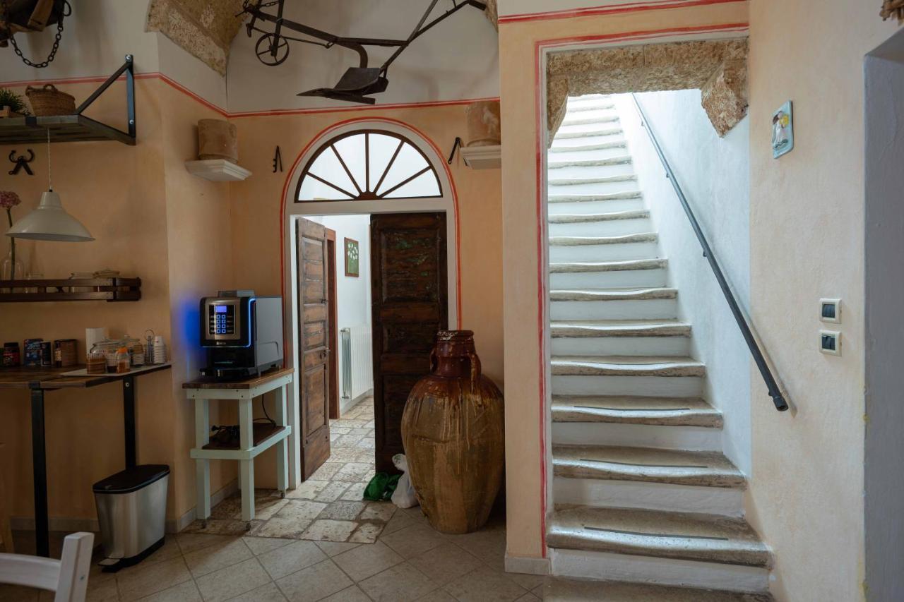 غاليانو دل كابو B&B Palazzo La Traja المظهر الخارجي الصورة